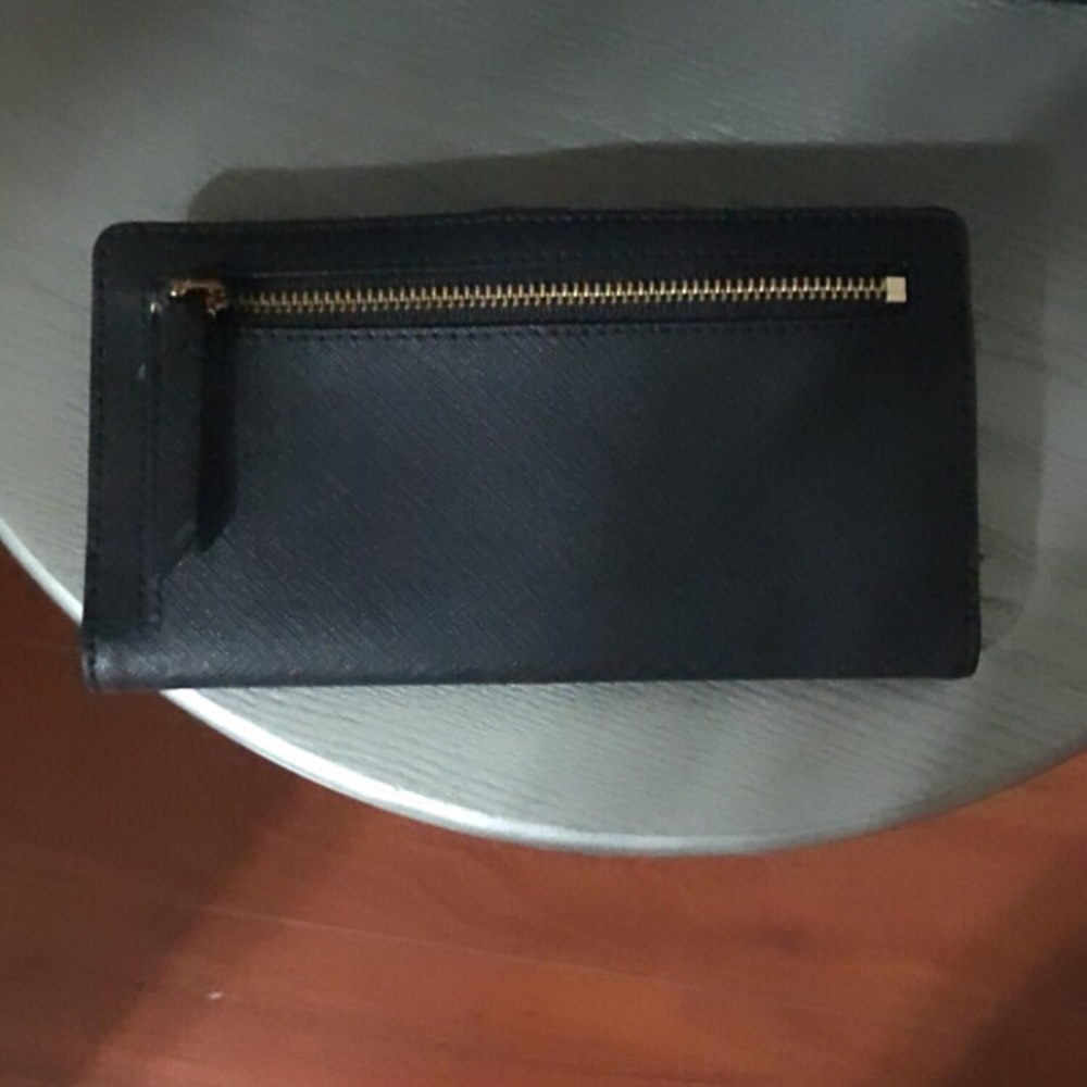 Kate Spade Purse - Picture 4 of 4